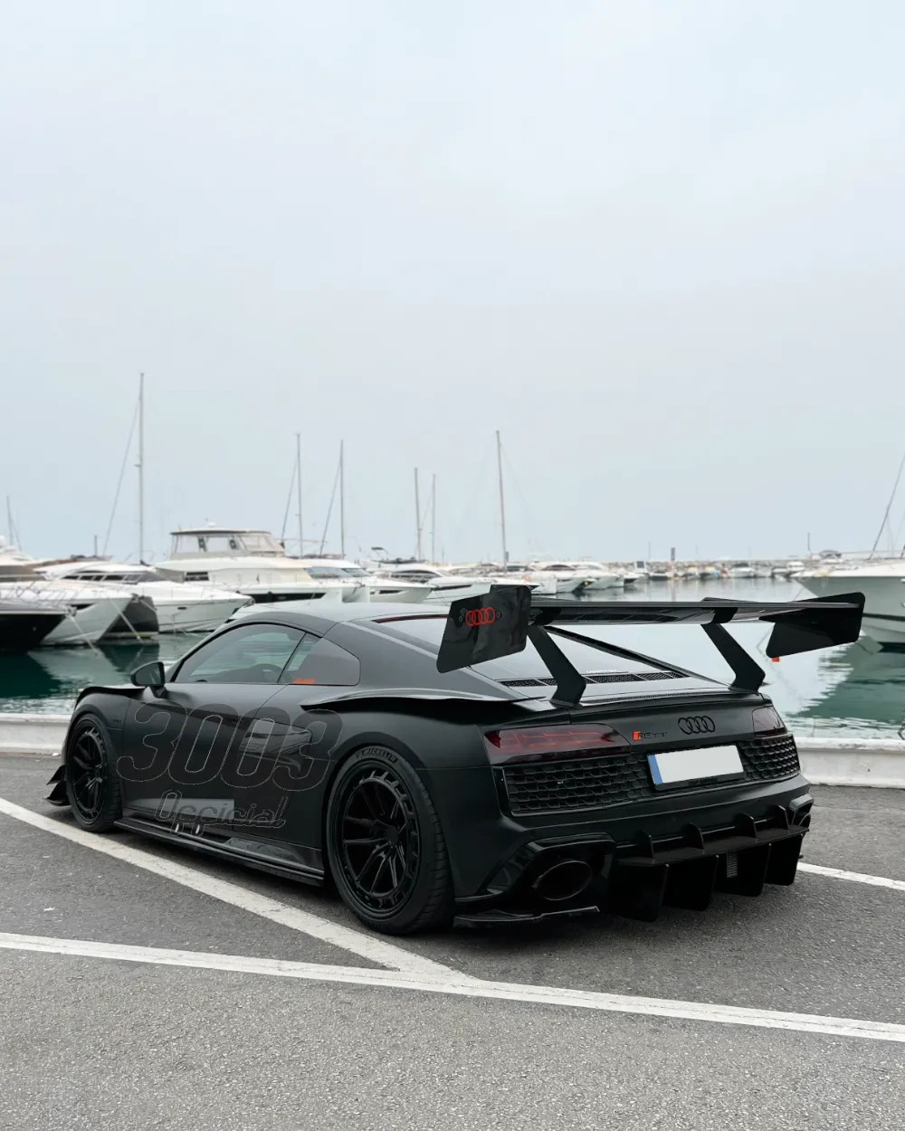 audi_r8_-_front_end_image