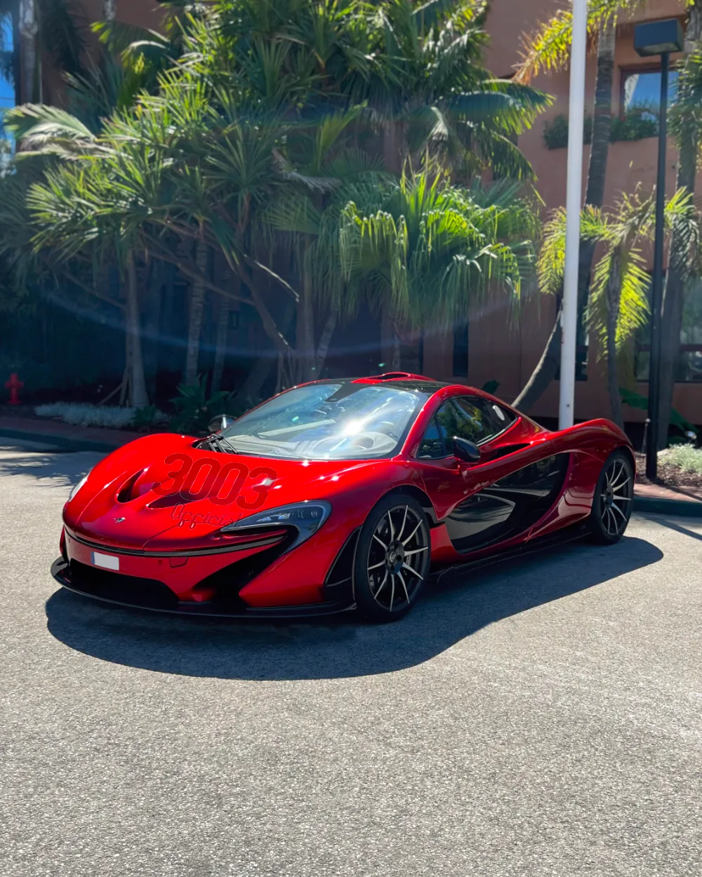 mclaren_p1_-_front_end_image