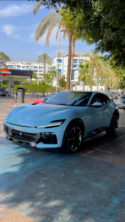 Ferrari Purosangue 02